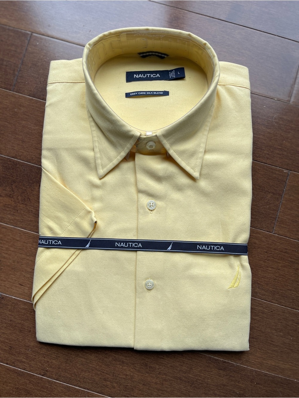 Nautica Men’s Yellow Casual Button-Down Shirt